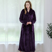 Load image into Gallery viewer, Bathrobe