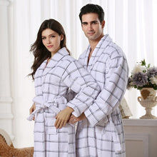 Load image into Gallery viewer, Bathrobe