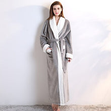 Load image into Gallery viewer, Bathrobe