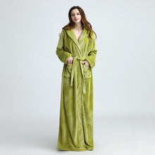 Load image into Gallery viewer, Bathrobe