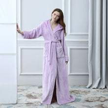 Load image into Gallery viewer, Bathrobe